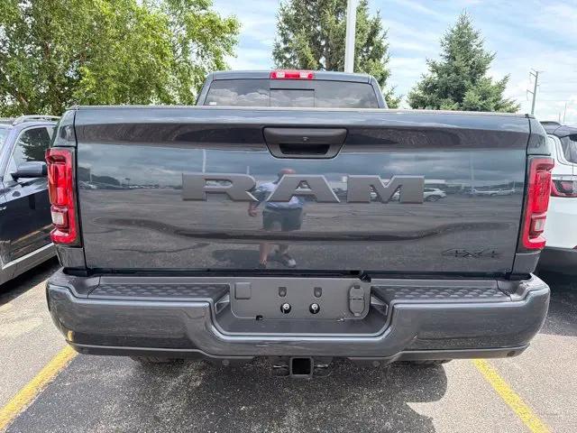 2026 Ram 2500 Black Express Crew Cab 4x4 64 Box
