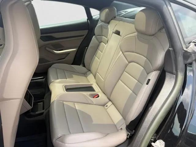 2023 Porsche Taycan Taycan