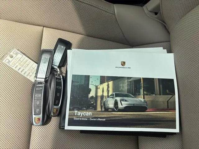 2023 Porsche Taycan Taycan