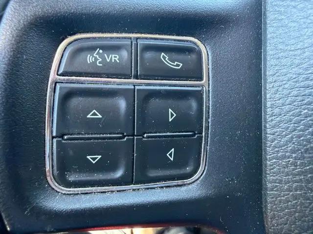 2017 Ram 1500 Big Horn Crew Cab 4x4 6'4" Box
