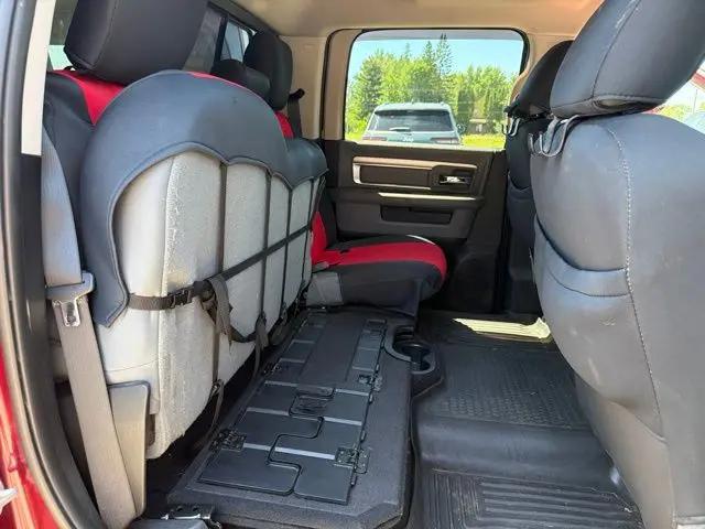 2017 Ram 1500 Big Horn Crew Cab 4x4 6'4" Box
