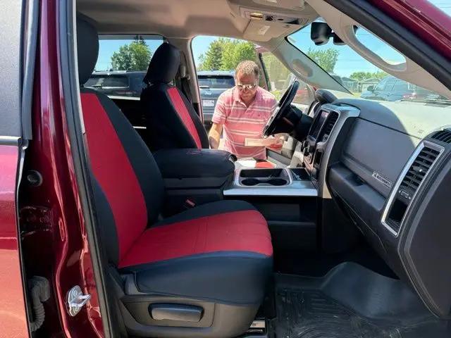 2017 Ram 1500 Big Horn Crew Cab 4x4 6'4" Box