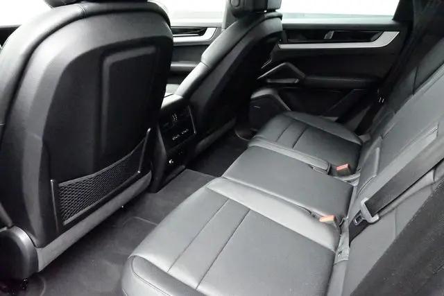 2025 Porsche Cayenne Cayenne