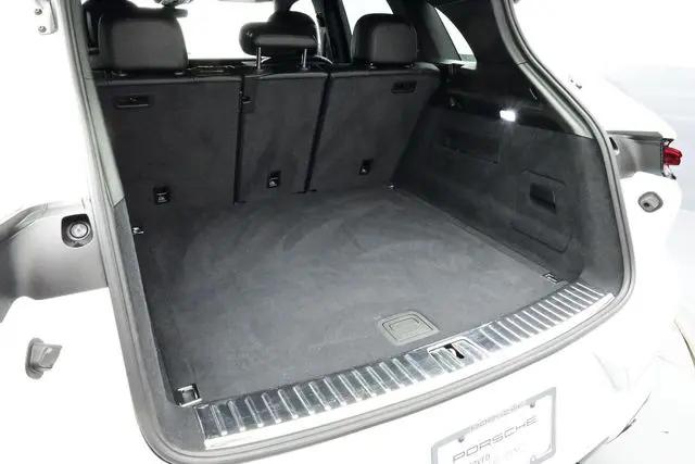 2025 Porsche Cayenne Cayenne