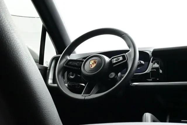 2025 Porsche Cayenne Cayenne