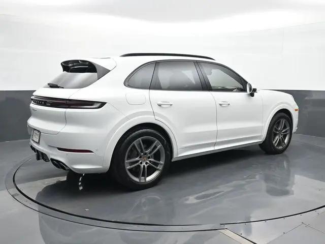 2025 Porsche Cayenne Cayenne