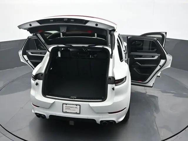 2025 Porsche Cayenne Cayenne