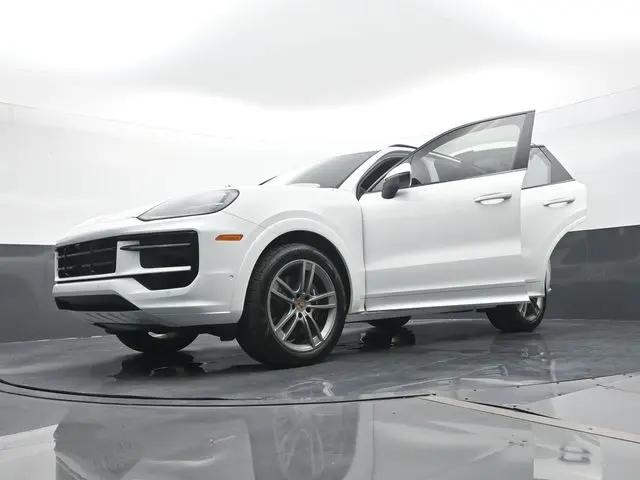 2025 Porsche Cayenne Cayenne