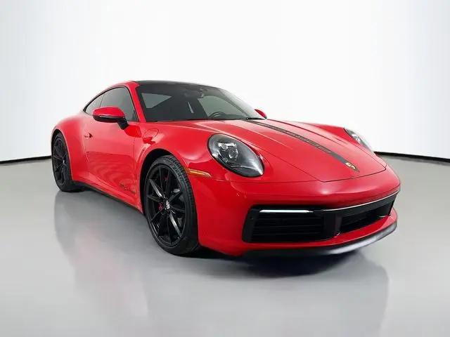 2020 Porsche 911 Carrera