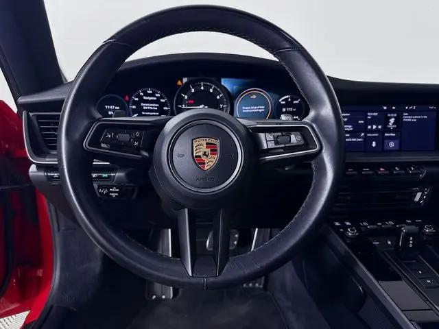 2020 Porsche 911 Carrera