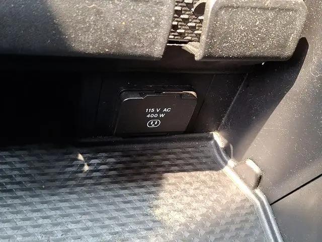 2026 Ram 1500 Rebel Crew Cab 4x4 57 Box