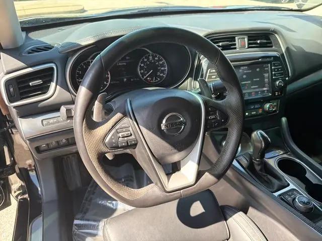 2017 Nissan Maxima 3.5 SR