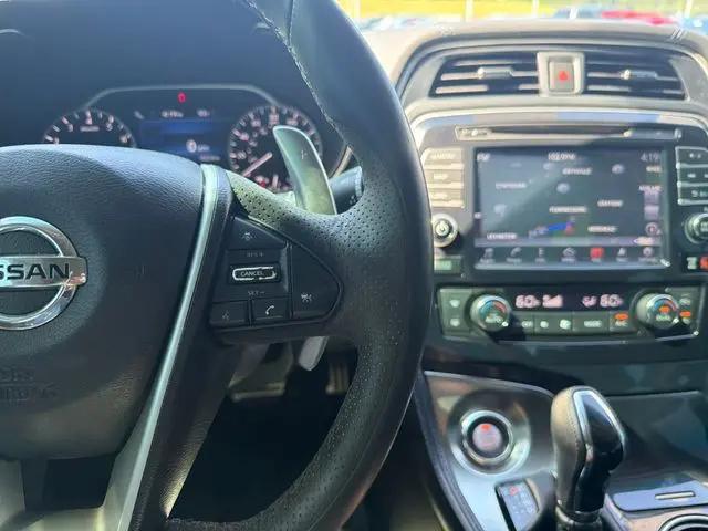 2017 Nissan Maxima 3.5 SR