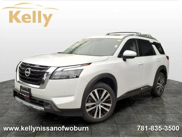 2025 Nissan Pathfinder Platinum 4WD for sale in Woburn, MA