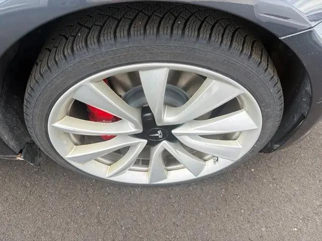 2018 Tesla Model 3 Performance