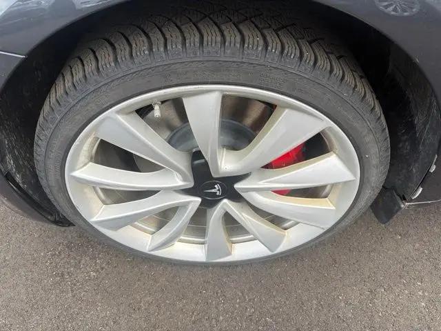 2018 Tesla Model 3 Performance