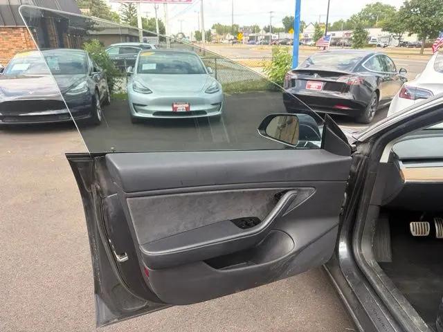 2018 Tesla Model 3 Performance