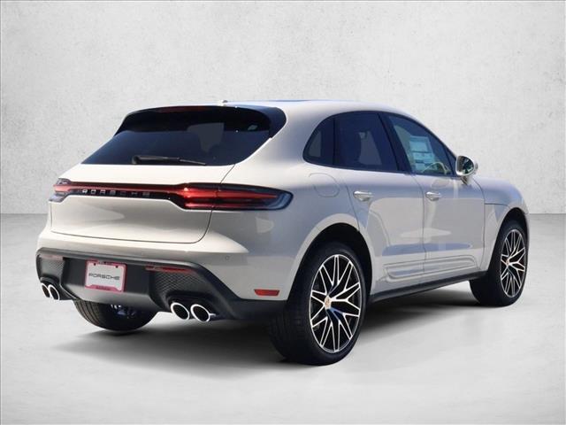 2026 Porsche Macan AWD