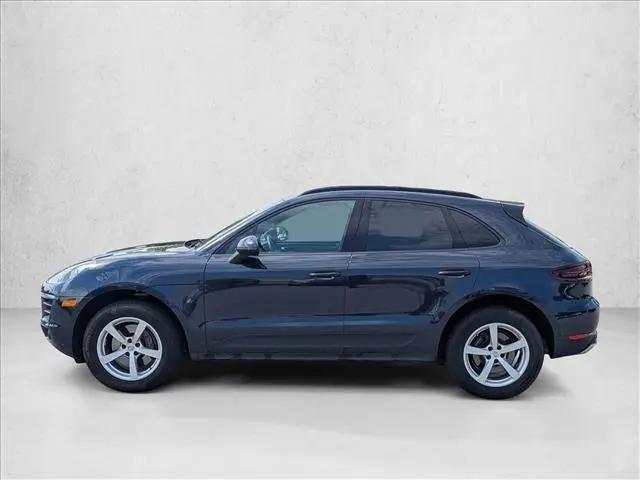 2018 Porsche Macan Macan