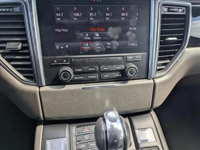 2018 Porsche Macan Macan