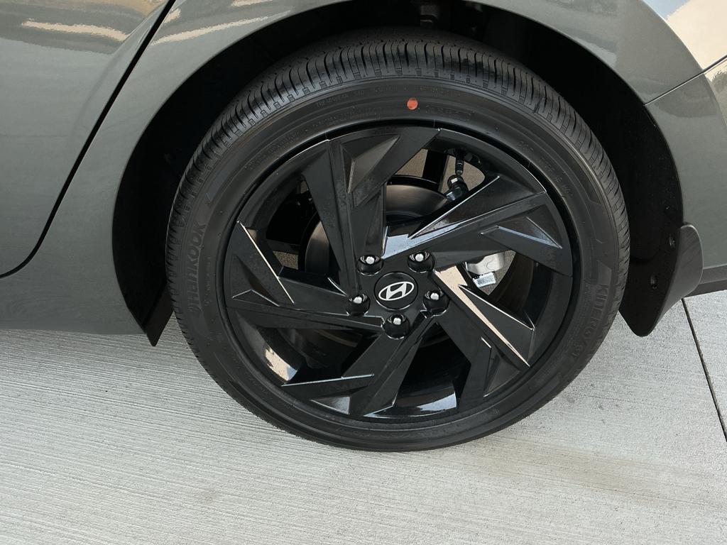 Photo 18