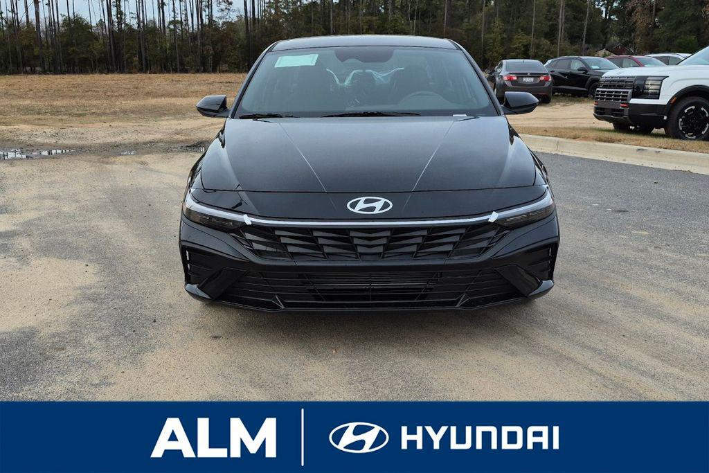 New 2026 Abyss Black HYUNDAI SEL Sport image 3