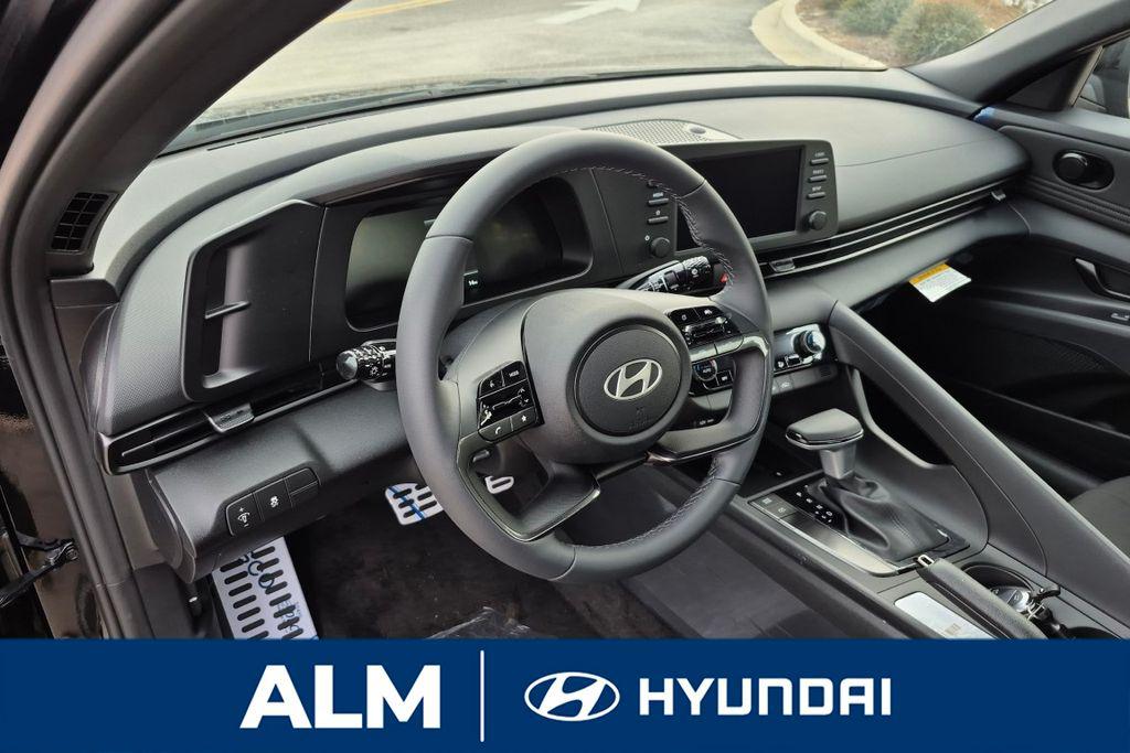 New 2026 Abyss Black HYUNDAI SEL Sport image 13