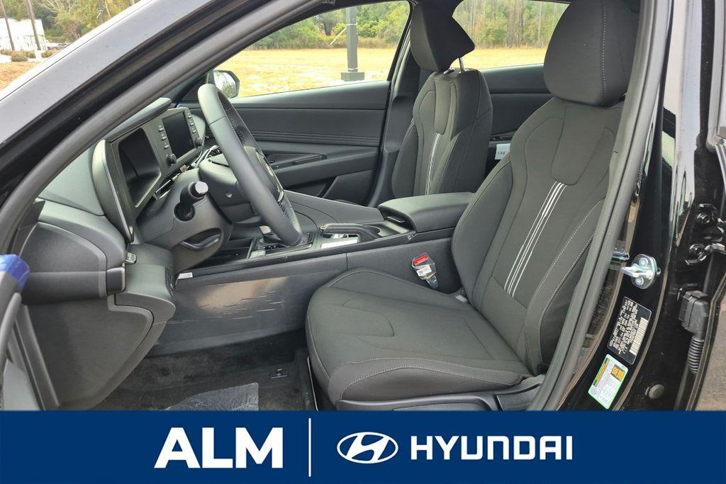 New 2026 Abyss Black HYUNDAI SEL Sport image 14