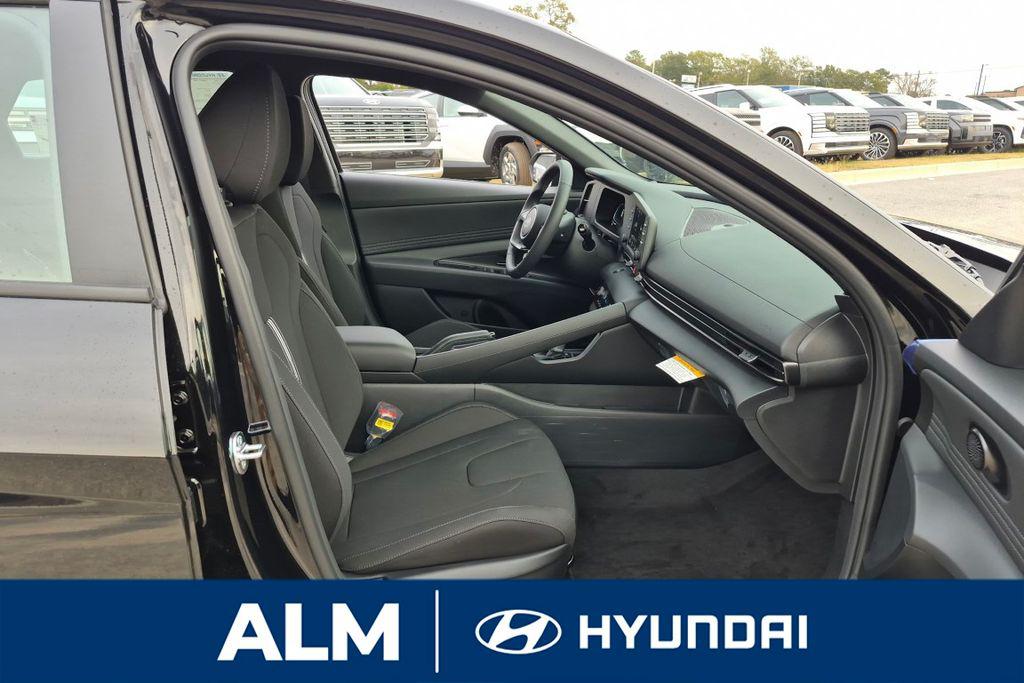New 2026 Abyss Black HYUNDAI SEL Sport image 20