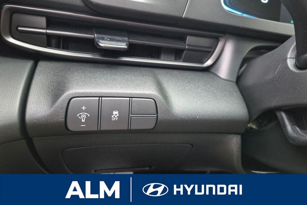 New 2026 Abyss Black HYUNDAI SEL Sport image 31
