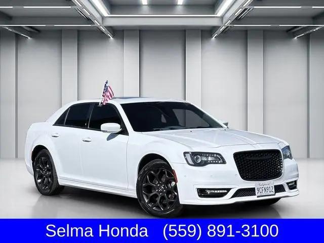 2022 Chrysler 300 Touring L AWD for sale in Selma, CA