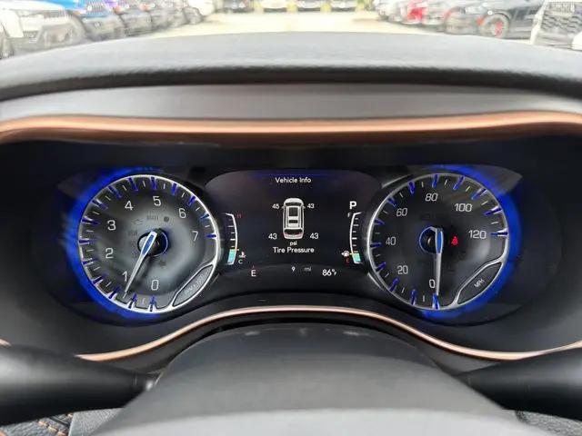 2027 Chrysler Pacifica Pinnacle