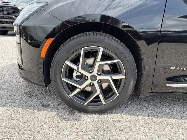 2027 Chrysler Pacifica Pinnacle