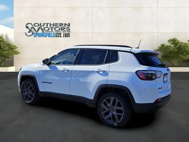 2026 Jeep Compass Latitude Altitude