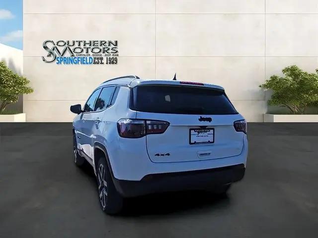 2026 Jeep Compass Latitude Altitude