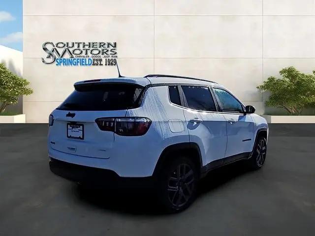 2026 Jeep Compass Latitude Altitude