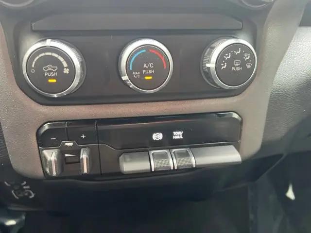 2022 Ram 2500 Big Horn Crew Cab 4x4 6'4" Box