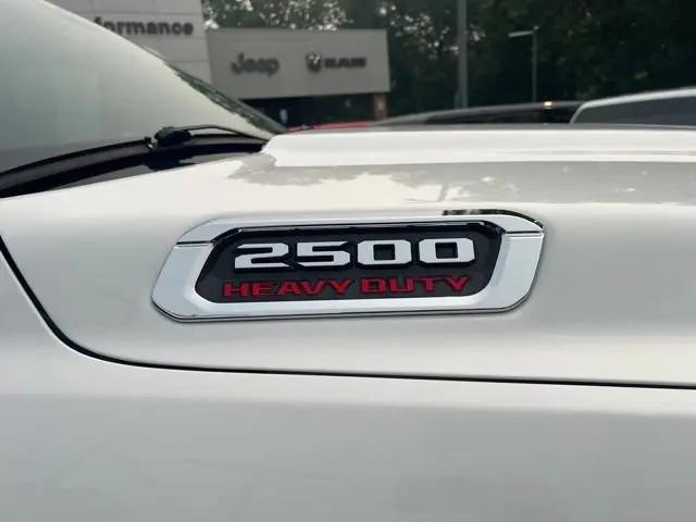 2022 Ram 2500 Big Horn Crew Cab 4x4 6'4" Box