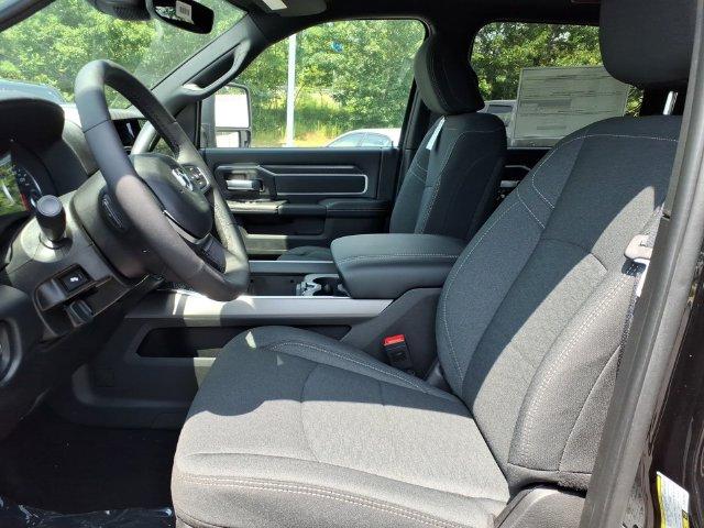 2026 Ram 2500 Big Horn Crew Cab 4x4 64 Box