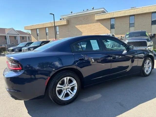 2017 Dodge Charger SE RWD