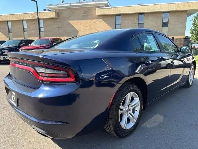 2017 Dodge Charger SE RWD