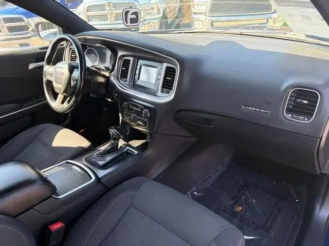 2017 Dodge Charger SE RWD