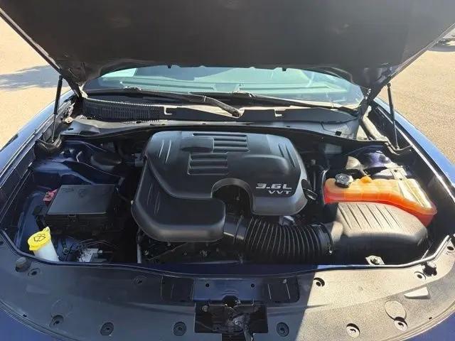 2017 Dodge Charger SE RWD