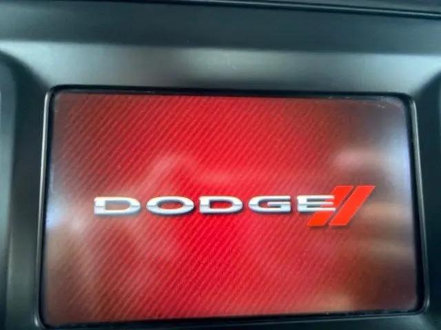 2017 Dodge Charger SE RWD