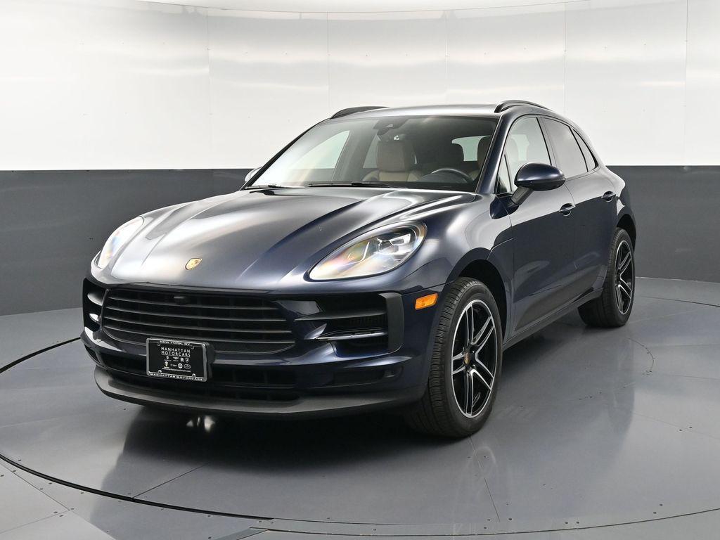/2021 Porsche Macan