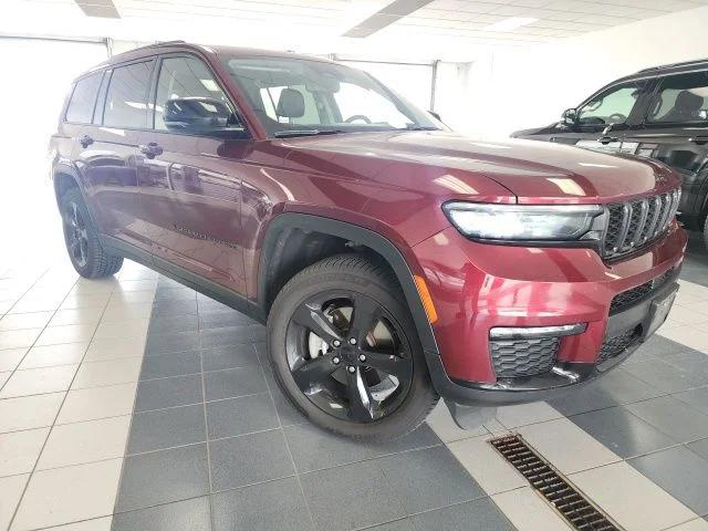 2023 Jeep Grand Cherokee L Limited 4x4 for sale in Stoughton, WI