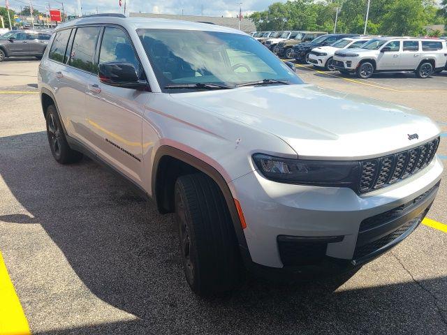 2022 Jeep Grand Cherokee L Limited 4x4 for sale in Geneva, NY