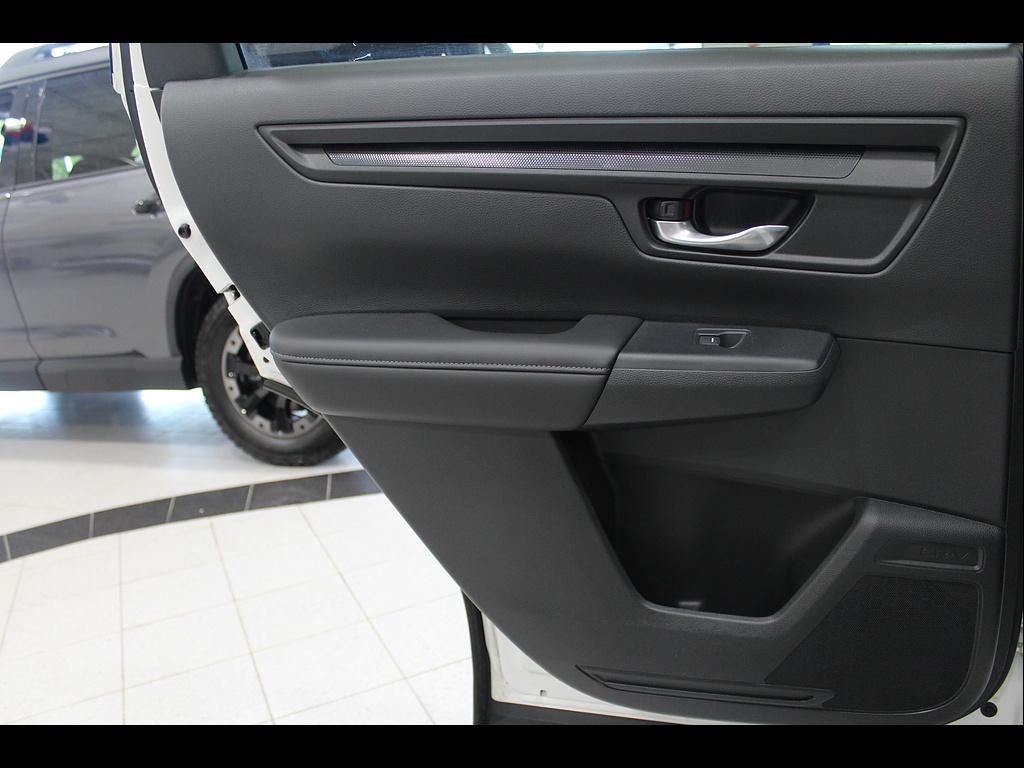 2025 Honda CR-V EX - Photo 18
