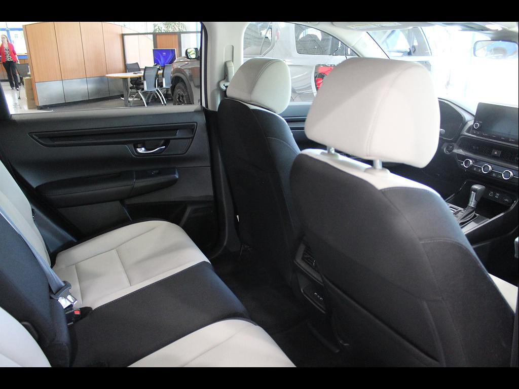 2025 Honda CR-V EX - Photo 20