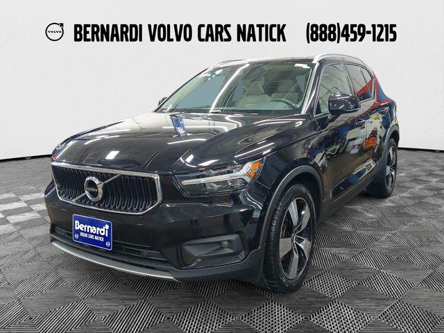 2022 Volvo XC40 T5 Momentum for sale in Natick, MA